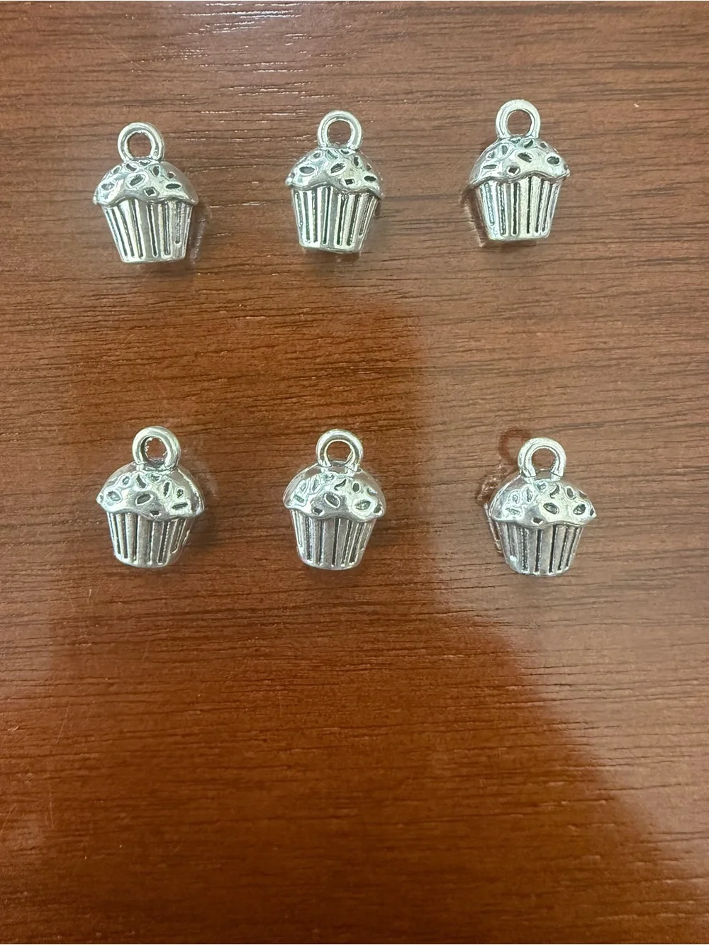 N/A silver tone